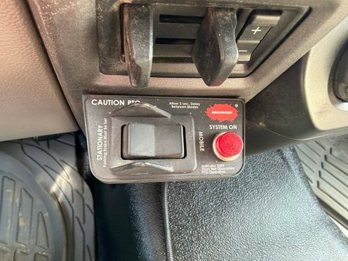 Used 2020 Ford F550 2WD Regular Cab Super Duty image 12