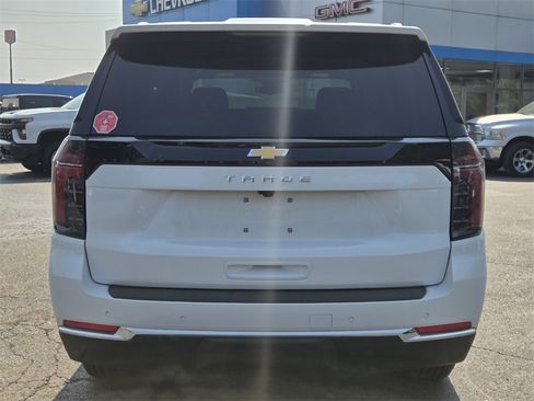 New 2025 Chevrolet Tahoe LS image 4
