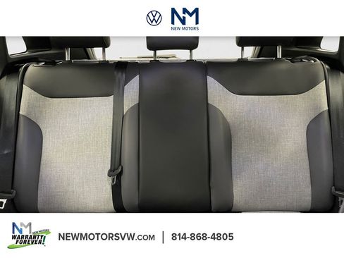 New 2025 Volkswagen ID.4 Pro image 11