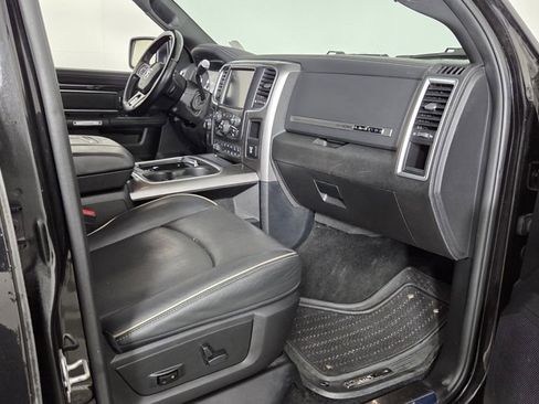 Used 2017 RAM 2500 Limited image 33