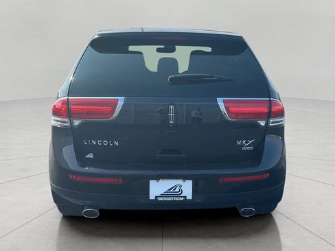 Used 2013 Lincoln MKX AWD image 6