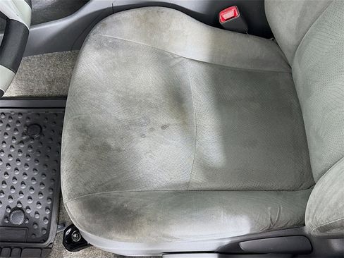 Used 2010 Toyota Prius Five image 21