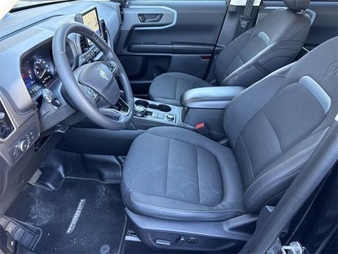 Used 2022 Ford Bronco Sport Badlands image 11