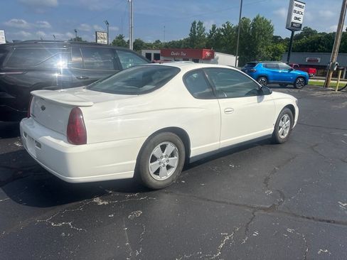 Used 2006 Chevrolet Monte Carlo LT FWD image 4