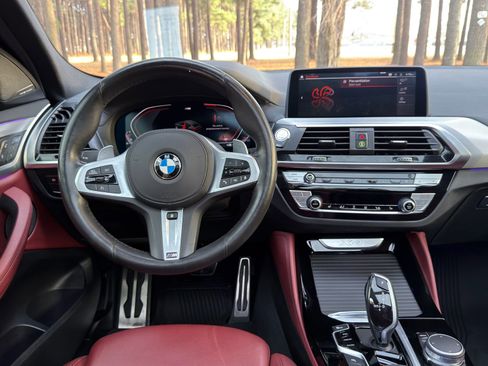 Used 2021 BMW X4 xDrive30i w/ M Sport Package image 3