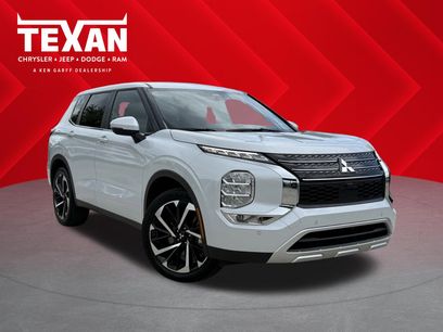 Used 2024 Mitsubishi Outlander SE