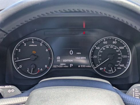Used 2025 Mitsubishi Outlander SE AWD/4WD image 16