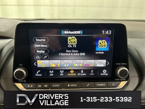 Used 2023 Nissan Rogue SV AWD/4WD image 14