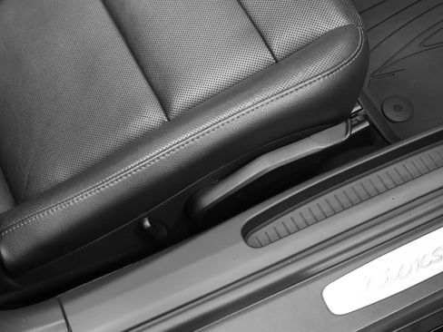 Used 2013 Porsche Boxster S RWD image 25