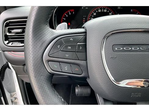 Used 2025 Dodge Durango GT AWD/4WD image 18