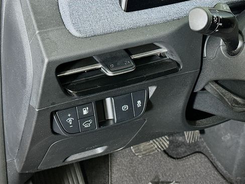 Used 2023 Kia EV6 Wind RWD image 17