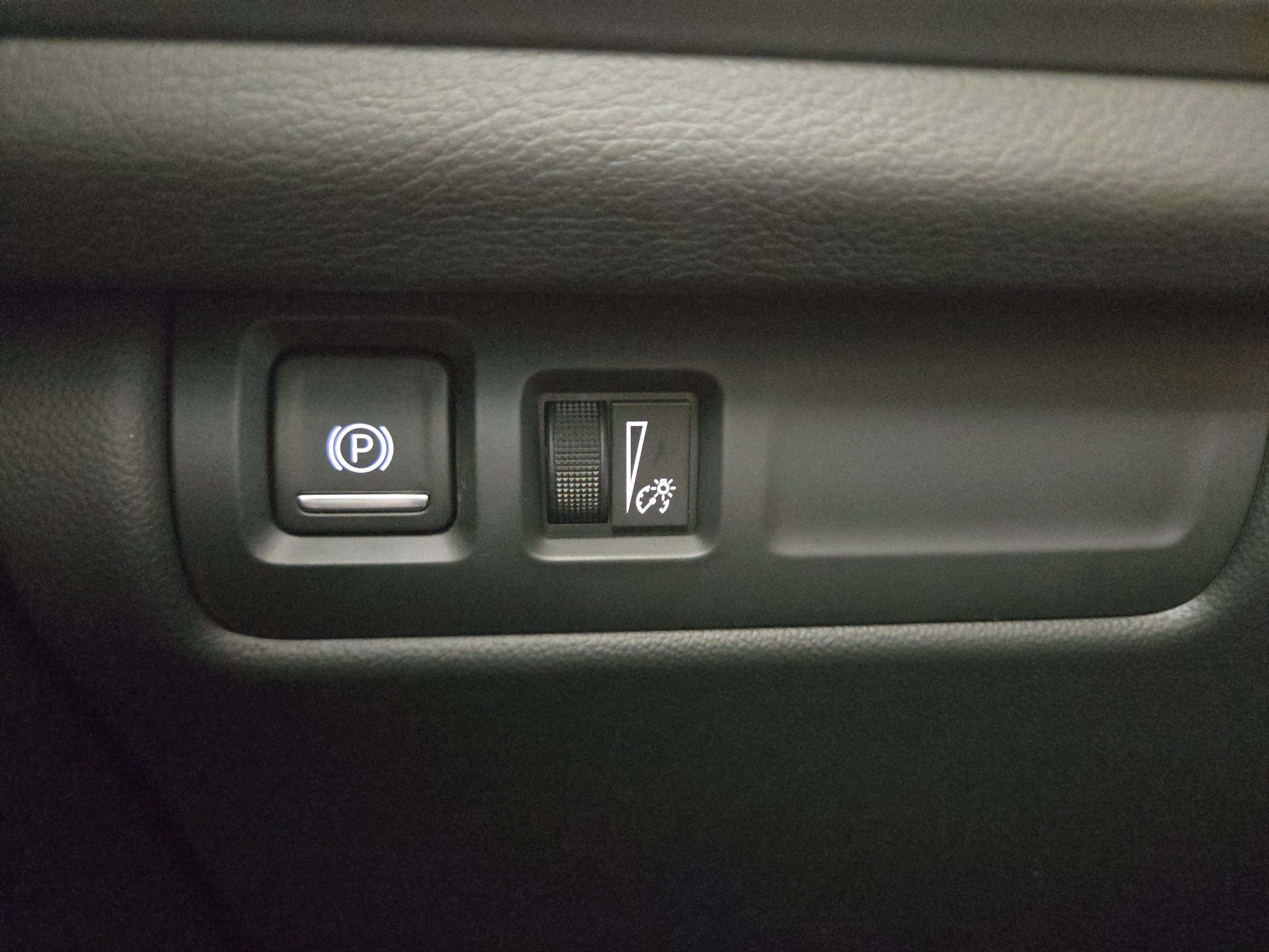Certified 2024 Cadillac XT4 Sport AWD/4WD image 26
