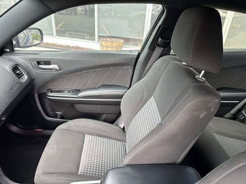 Used 2022 Dodge Charger SXT image 14