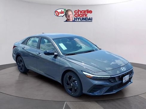New 2026 Hyundai Elantra Sport FWD image 7