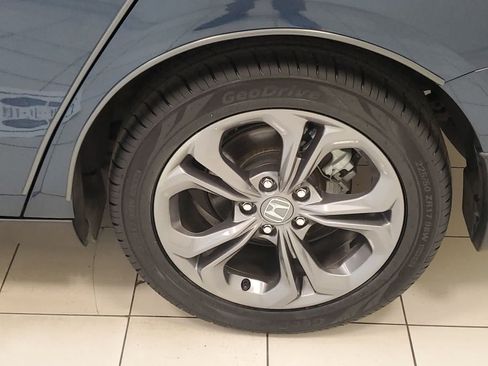 Certified 2024 Honda Accord EX image 23