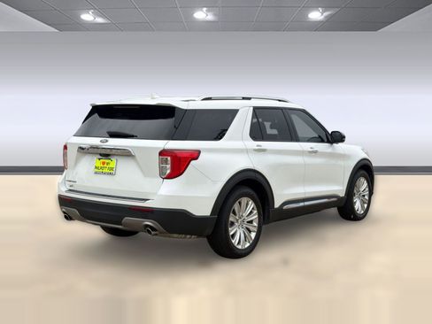 Used 2023 Ford Explorer Limited w/ Limited Technology Package image 8