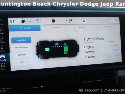 Used 2024 Jeep Wrangler Unlimited image 31