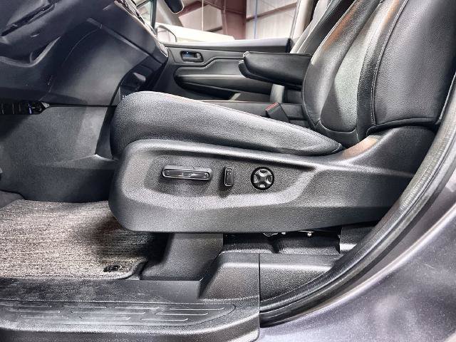 Used 2025 Honda Odyssey EX-L image 13