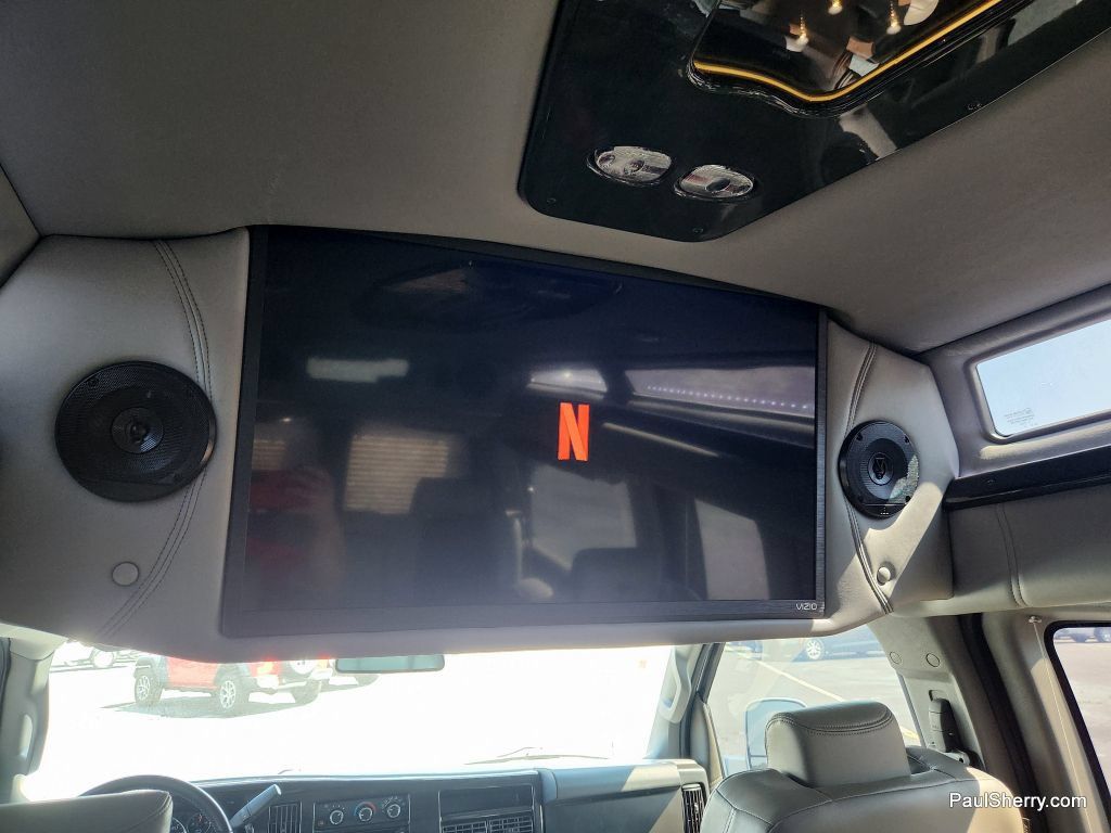 Used 2021 Chevrolet Express 2500 LS w/ Enhanced Convenience Package RWD image 54