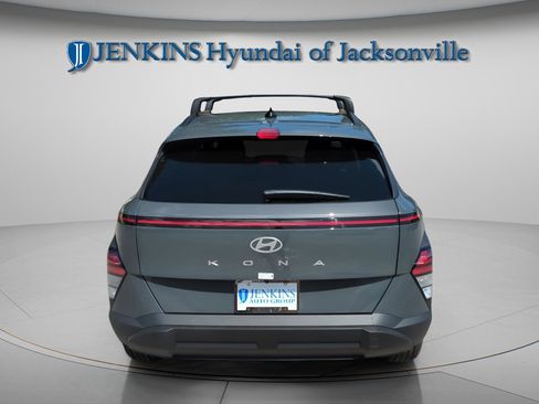 New 2025 Hyundai Kona SEL image 4