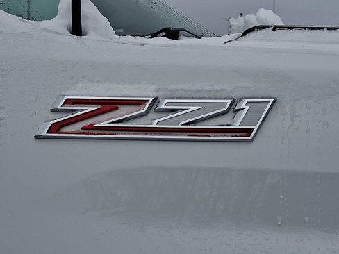 Used 2022 Chevrolet Silverado 2500 LTZ w/ LTZ Plus Package image 34