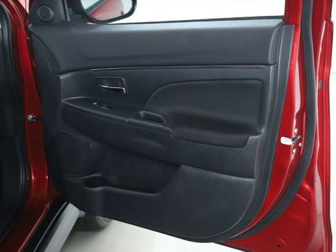 Used 2024 Mitsubishi Outlander Sport LE image 22