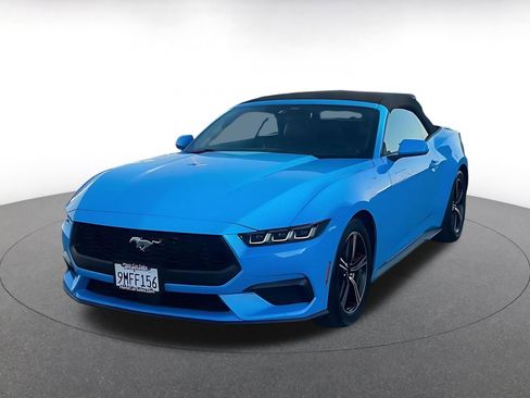Used 2024 Ford Mustang Premium image 8