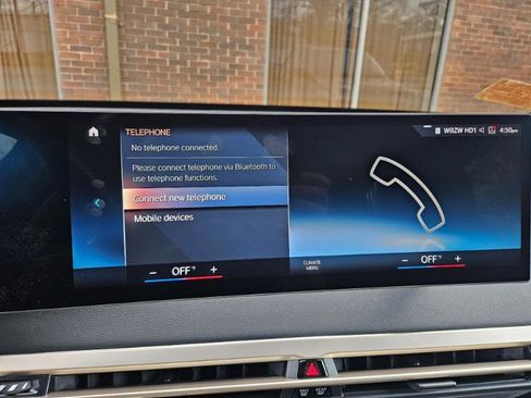 Used 2023 BMW iX xDrive50 w/ Ultimate Package 2 image 41