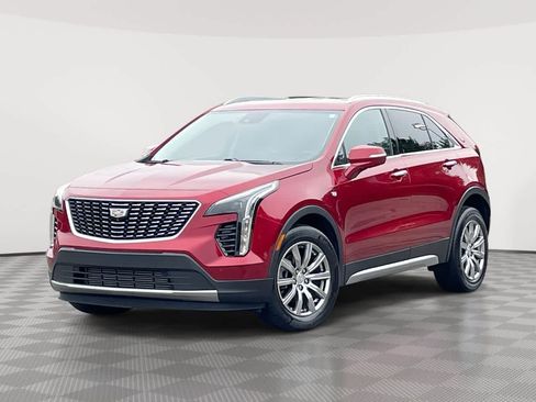Certified 2022 Cadillac XT4 Premium Luxury w/ Enhanced Visibility Package AWD/4WD image 1