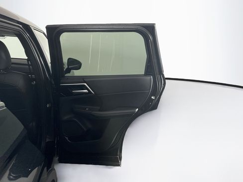 Used 2024 Mitsubishi Outlander SE FWD image 32