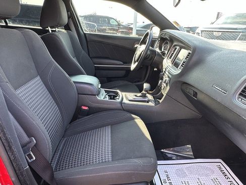 Used 2023 Dodge Charger SXT image 17