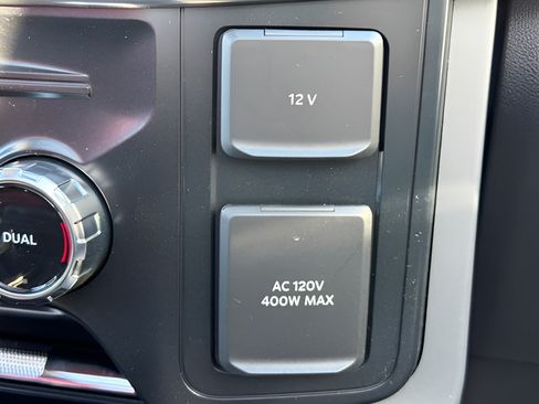 Used 2025 Ford F150 Lariat w/ Equipment Group 502A High AWD/4WD image 20