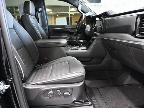 Used 2024 GMC Sierra 1500 AT4X image 15