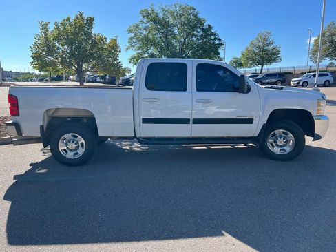Used 2008 Chevrolet Silverado 2500 LTZ w/ Safety Package AWD/4WD image 8