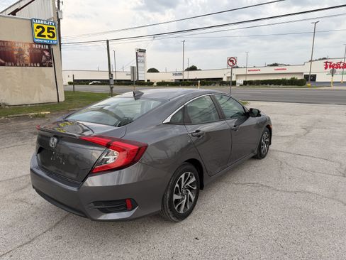 Used 2017 Honda Civic EX image 14