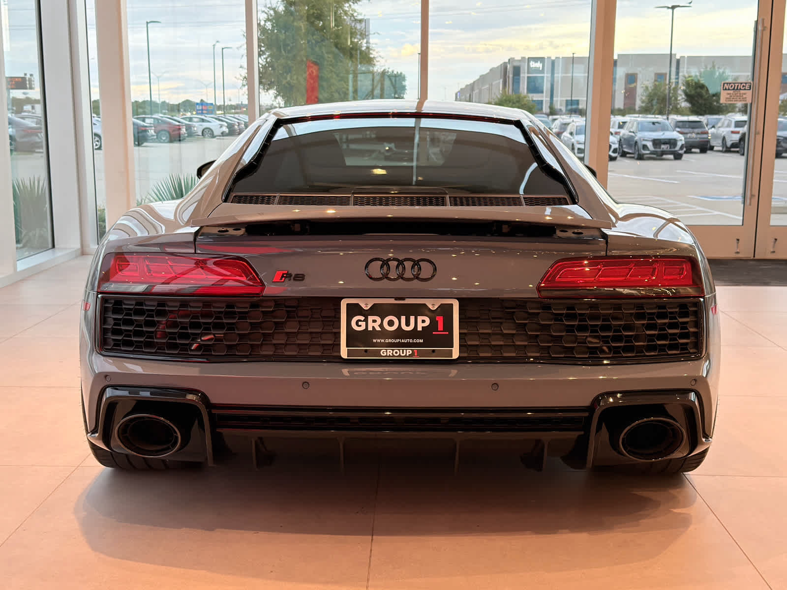 Certified 2022 Audi R8 V10 performance RWD image 8