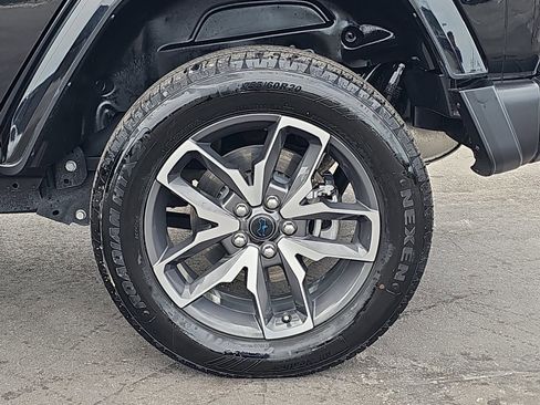 Used 2024 Jeep Wrangler Sport S w/ Convenience Group image 34