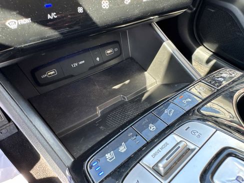 Used 2023 Hyundai Tucson Limited image 45