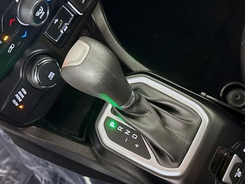 Used 2021 Jeep Renegade Latitude image 20