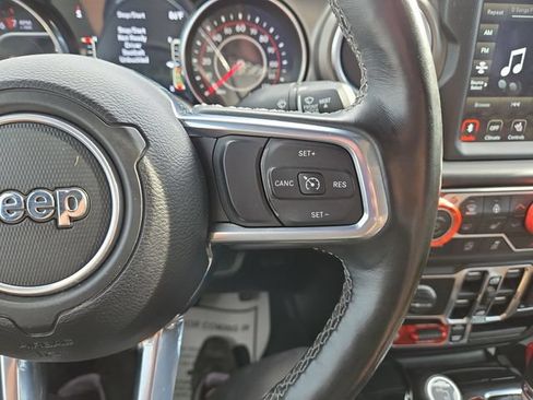 Used 2021 Jeep Gladiator Rubicon AWD/4WD image 19