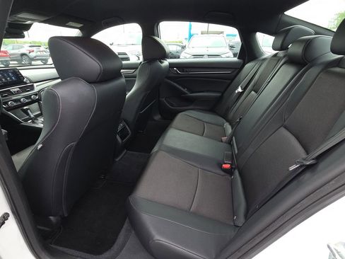 Used 2022 Honda Accord Sport image 28