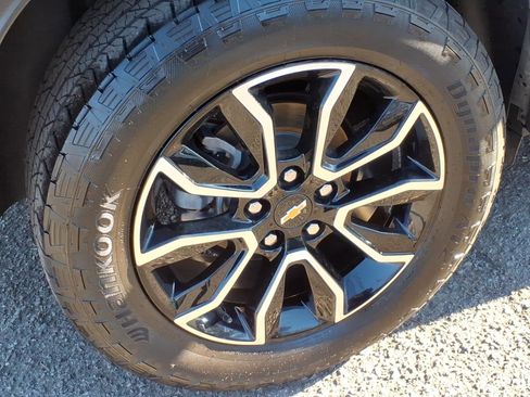 Certified 2023 Chevrolet TrailBlazer ACTIV w/ Convenience Package image 8