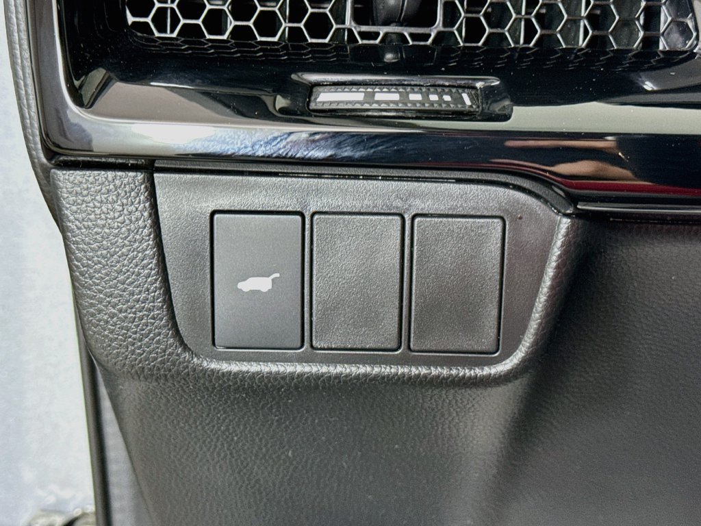 Used 2026 Honda CR-V EX-L image 10