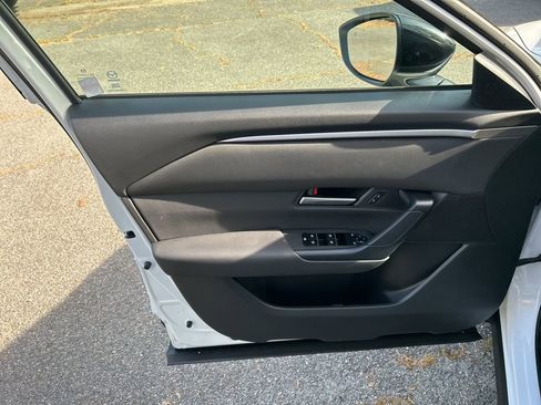 Used 2024 MAZDA CX-50 AWD 2.5 S w/ Cargo Package image 14