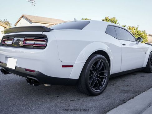 Used 2019 Dodge Challenger R/T Scat Pack RWD image 8