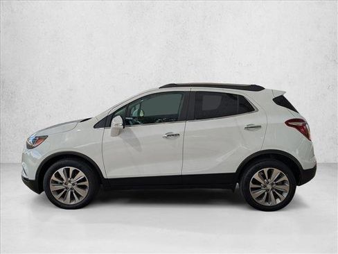Used 2018 Buick Encore Preferred image 9