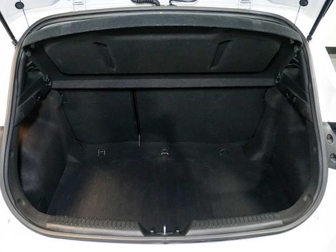 Used 2017 Hyundai Elantra GT FWD image 20