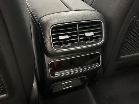 New 2026 Mercedes-Benz GLS 450 4MATIC image 25