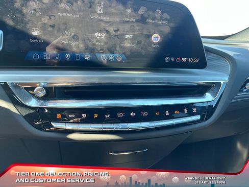 Used 2024 Cadillac Lyriq Luxury w/ LPO, Floor Liner Package image 29