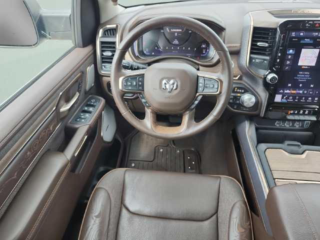 Used 2025 RAM 1500 Limited AWD/4WD image 18